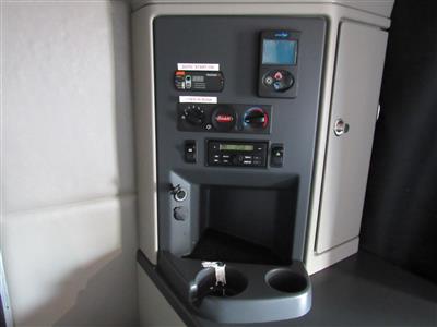 2023 Peterbilt 579