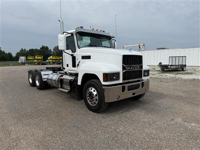 2027 Mack PI64T