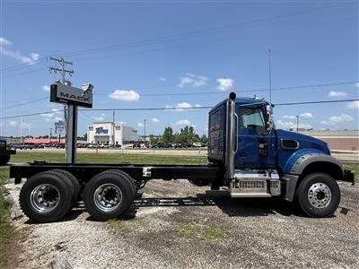 2027 Mack GR64F