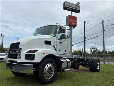 2027 Mack MD7 42R