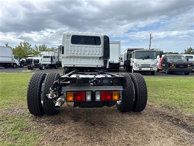 2027 Isuzu NPR-1G404