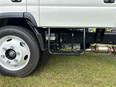 2027 Isuzu NPR-1G404