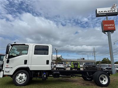2027 Isuzu NRR-3V454