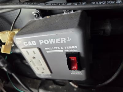 2025 Volvo VNL64T760