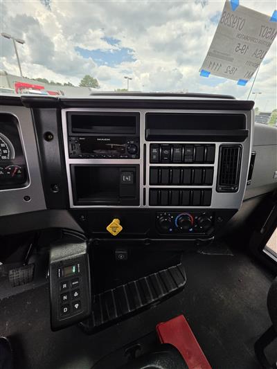 2027 Mack MD7 42R