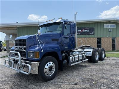 2024 Mack PI64T
