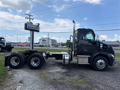 2027 Mack AN64T