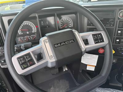 2027 Mack GR64F