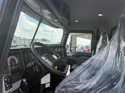 2027 Mack GR64F