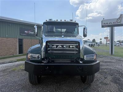 2027 Mack GR64F