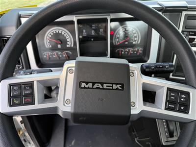 2027 Mack MD6 42R