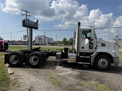 2015 Mack CXU613