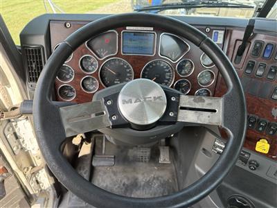 2015 Mack CXU613