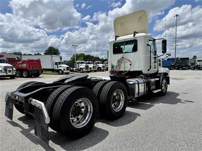 2022 Mack AN64T