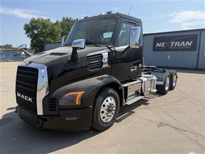 2027 Mack PR64T