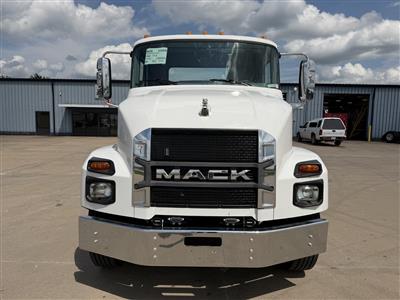 2025 Mack MD6 42R
