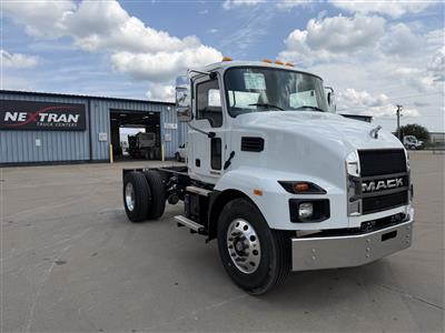 2025 Mack MD6 42R