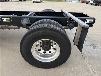 2025 Mack MD6 42R