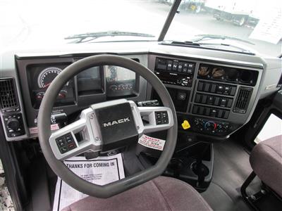 2020 Mack AN64T DAYCAB