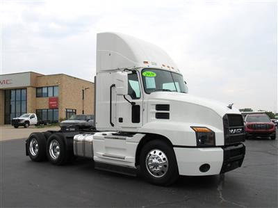 2020 Mack AN64T DAYCAB
