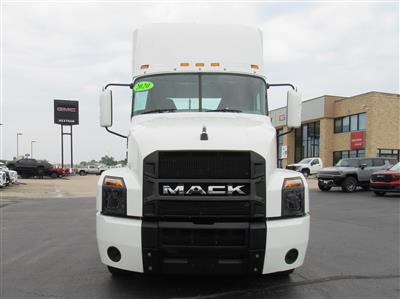 2020 Mack AN64T DAYCAB