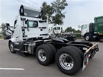 2027 Volvo VNR64T300