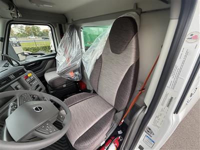 2027 Volvo VNR64T300