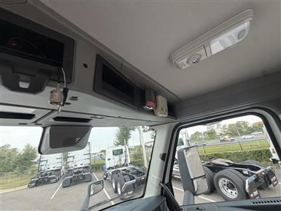 2027 Volvo VNR64T300