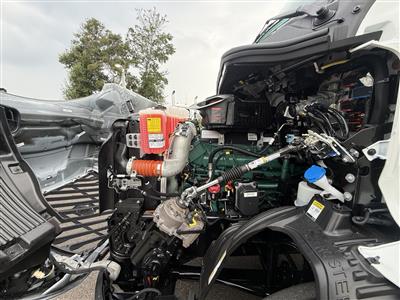 2027 Volvo VNR64T300