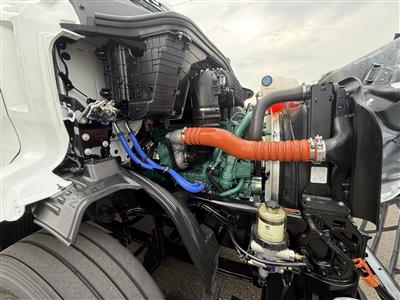 2027 Volvo VNR64T300