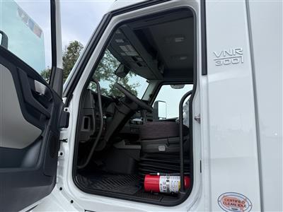 2027 Volvo VNR64T300