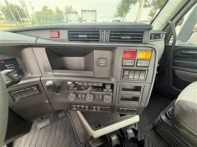 2027 Volvo VNR64T300