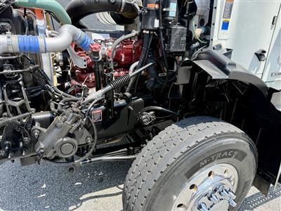 2022 Mack GR64B