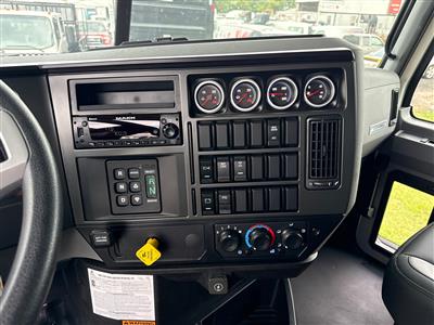 2026 Mack GR64BR