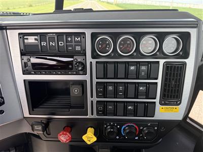 2027 Mack PI64T