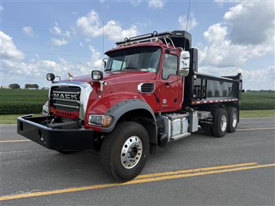 2026 Mack GR64FR