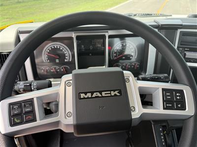 2027 Mack MD6 42R