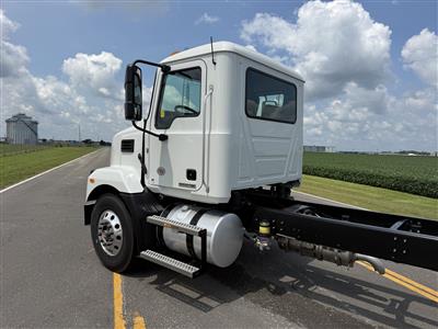 2027 Mack MD6 42R