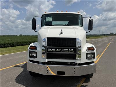 2027 Mack MD6 42R
