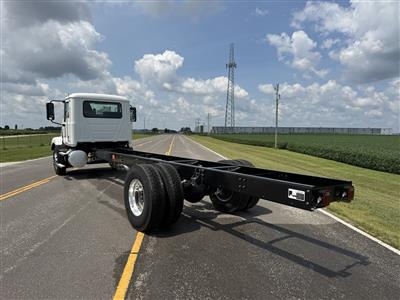 2027 Mack MD6 42R