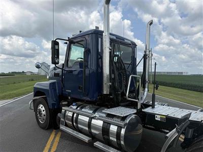 2024 Mack PI64T