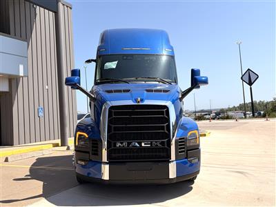 2027 Mack PR64T 76