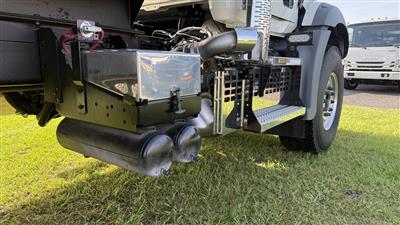 2026 Mack GR64B