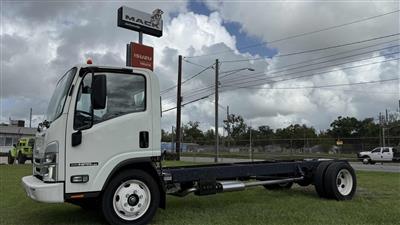 2025 Isuzu NPR-1F404