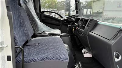 2025 Isuzu NPR-1F404