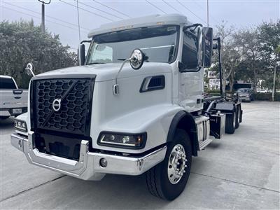 2027 Volvo VHD64B300