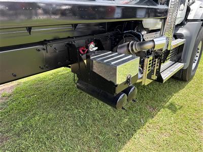 2027 Mack GR64B