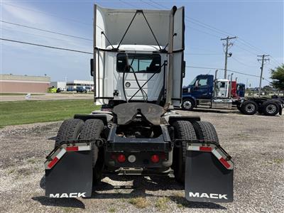 2020 Mack AN42T