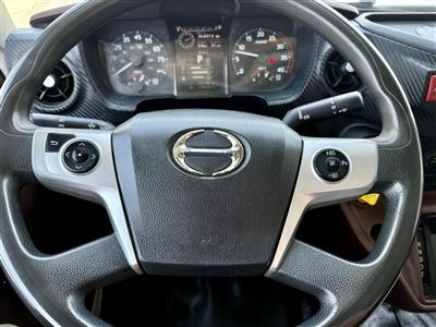 2021 Hino L6