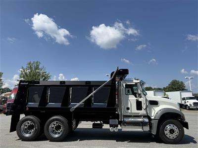 2027 Mack GR64F